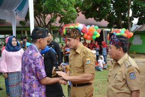 Gubernur Zumi Zola Kunjungi SMKN 1 Merangin