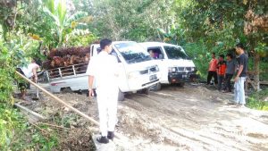 Pekerjaan Proyek Hambat Aktifitas Warga