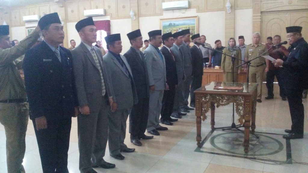 Pelantikan Eselon II dan III Oleh Bupati Sarolangun
