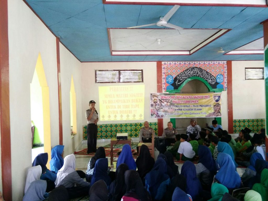 Sat Binmas Sambangi Alma’arif Berikan Penyuluhan Kamtibmas