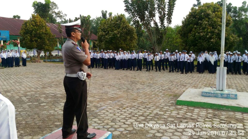 Jadi Pembina Upacara, Kanit Dikyasa Beri Pesan Keselamatan Berlalulintas