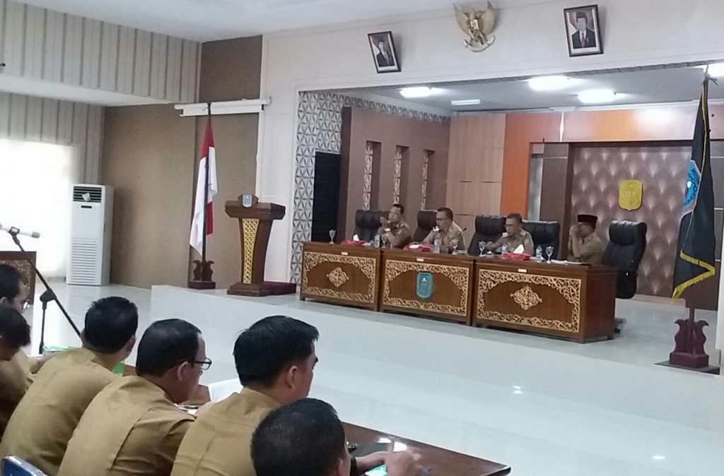 Pjs. Husairi Tegaskan, Kades Dilarang Melakukan Politik Praktis di Pilkada Merangin 2018