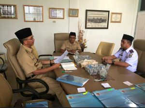 Puluhan Pejabat di Musi Rawas Terima Raport dari Bupati