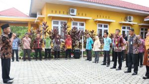 Wabup : Tidak Jamannya Lagi Bawa Dokumen Manual Untuk Mengurus Kenaikan Pangkat Ke (BKPSDMMD) 
