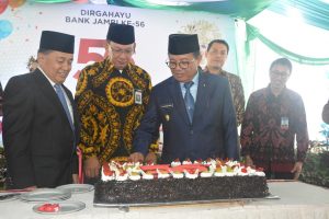 Fachrori Harap Peningkatan Kontribusi Bank Jambi Untuk Pertumbuhan Ekonomi 