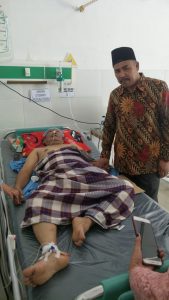 Wabup Sambangi Langsung Wartawan Yang Sakit