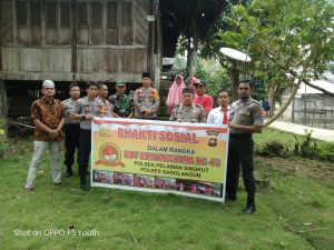 Kapolsek Pimpin Langsung Giat Baksos