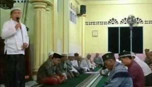 Al Haris Sholat Subuh Berjamaah di Masjid Jami’ Baitun Nur Desa Tiang Pummpung