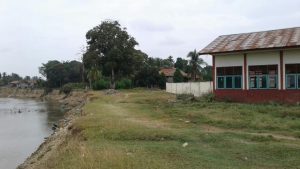 SDN4 Bingin Teluk Terancam Amblas Kesungai Rawas