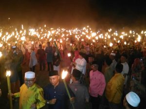 Pawai Seribu Obor Sambut Pergantian Tahun Baru Islam 1441 H di Pamenang