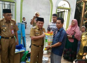 Bupati Al Haris dan Rombongan Kunjungi Korban Kebakaran Di Pamenang