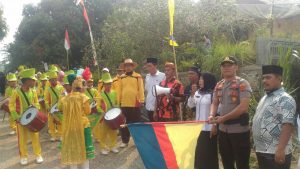 Kapolsek Terjun Langsung Pimpin PAM Pawai Ta’aruf MTQ Ke XII Tingkat Kecamatan Singkut