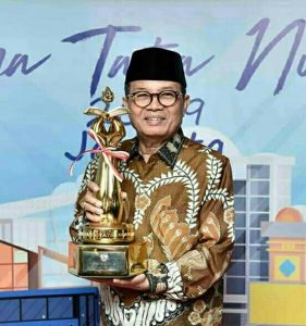 Baik Dalam Penataan Transportasi Publik, Fachrori Dapat Penghargaan Wahana Tata Nugraha