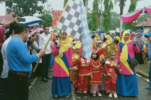 Ribuan Anak Anak PAUD dan TK Se-Kabupaten Merangin Ikuti Karnaval Meriahkan HAN 2019