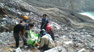 2 Pendaki Asal Jambi Ditemukan Tewas di Kawah Gunung Dempo