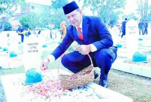 Sekda M.Dianto Minta Generasi Milenial Hargai Jasa Pahlawan