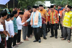 Fachrori Berikan Bantuan Untuk Pesantren yang Terbakar