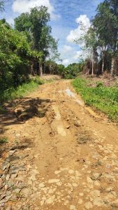 Telfot dan Rabat Beton Desa Tolok Menyuke Landak 2017-2019 Belum Terselesikan, BA di Pertanyakan