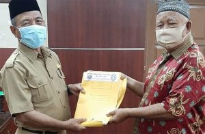 Plt Bupati Terima Dokumen Perda Lansia Provinsi Jambi