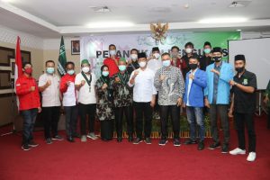 Hadiri Pelantikan HMI Cabang Batam, Rudi Ajak Rajut Kebersamaan dan Sukseskan Pembangunan Batam