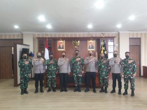 Silahturahmi Danrem 033/Wira Pratama Di Polda Kepri