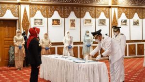 Pj Gubernur Jambi Lantik Bupati Terpilih Secara Hybrid, ini Pesannya Kepada KDH