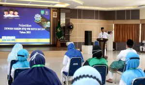 Rudi Lantik Amsakar Sebagai Ketua LPTQ Kota Batam
