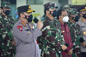 Bangkitkan Sektor Pariwisata Bali, Kapolri Instruksikan Vaksinasi Dikeroyok