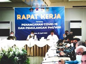 Kepala BNPB Apresiasi Pemko Batam dalam Penanganan Pemulangan Pekerja Migran Indonesia