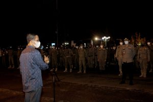 Petugas Diminta Tidak Ragu Tindak Pelanggar Prokes