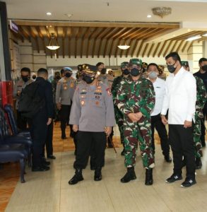 Kapolri Imbau Warga Medan yang Terpapar Covid-19 Dirawat di Isoter