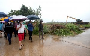 Gerak Cepat, Rudi Keliling Langsung Tinjau Titik Banjir