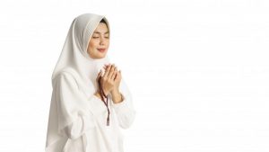 Bacaan Doa Qunut Witir Pada 10 Hari Terakhir Ramadhan, Lengkap Keutamaannya