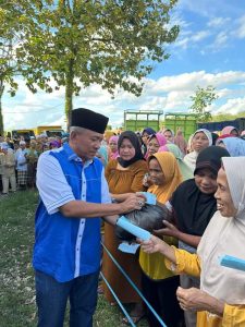 Berkah Ramadhan 1444 H, HMS kembali Berbagi Sembako Kepada Masyarakat