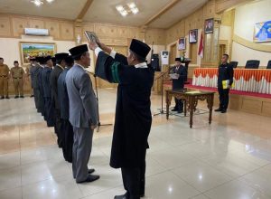 Pj Bupati Sarolangun Merotasi 17 Orang Pejabat Eselon Dua