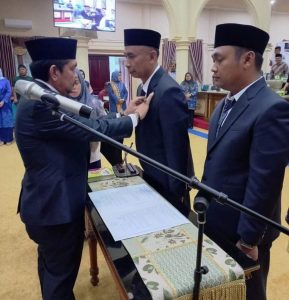 Dua PAW Anggota DPRD Sarolangun Resmi Dilantik