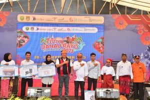Buka Festival Danau Rayo Ke-4, Herman Deru: Semoga Festival Danau Rayo Bisa Masuk Dalam Kalender Event Nasional