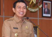 Bupati Batanghari Muhammad Fadhil Arief Terima Penghargaan Rekor MURI untuk Perpustakaan Berbasis Website Literasi Sekolah Terbanyak