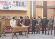 PJ Walikota Bersama DPRD Kota Lubuk Linggau Sahkan Propemperda 2024