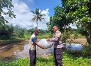 BKMT Polres Sarolangun Bantu Bibit Ikan Warga Binaannya
