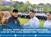 Pj Bupati Sarolangun Serahkan 1.505 SK PPPK Rekruitmen Tahun 2023