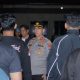 POLRES SERUYAN GELAR APEL SIAGA, KAPOLRES PIMPIN LANGSUNG PENGECEKAN KESIAPSIAGAAN PERSONEL
